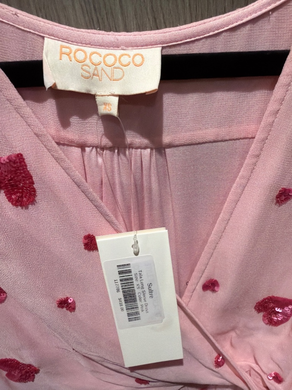 Pink Heart Rococo Sand Dress - Picture 2 of 3
